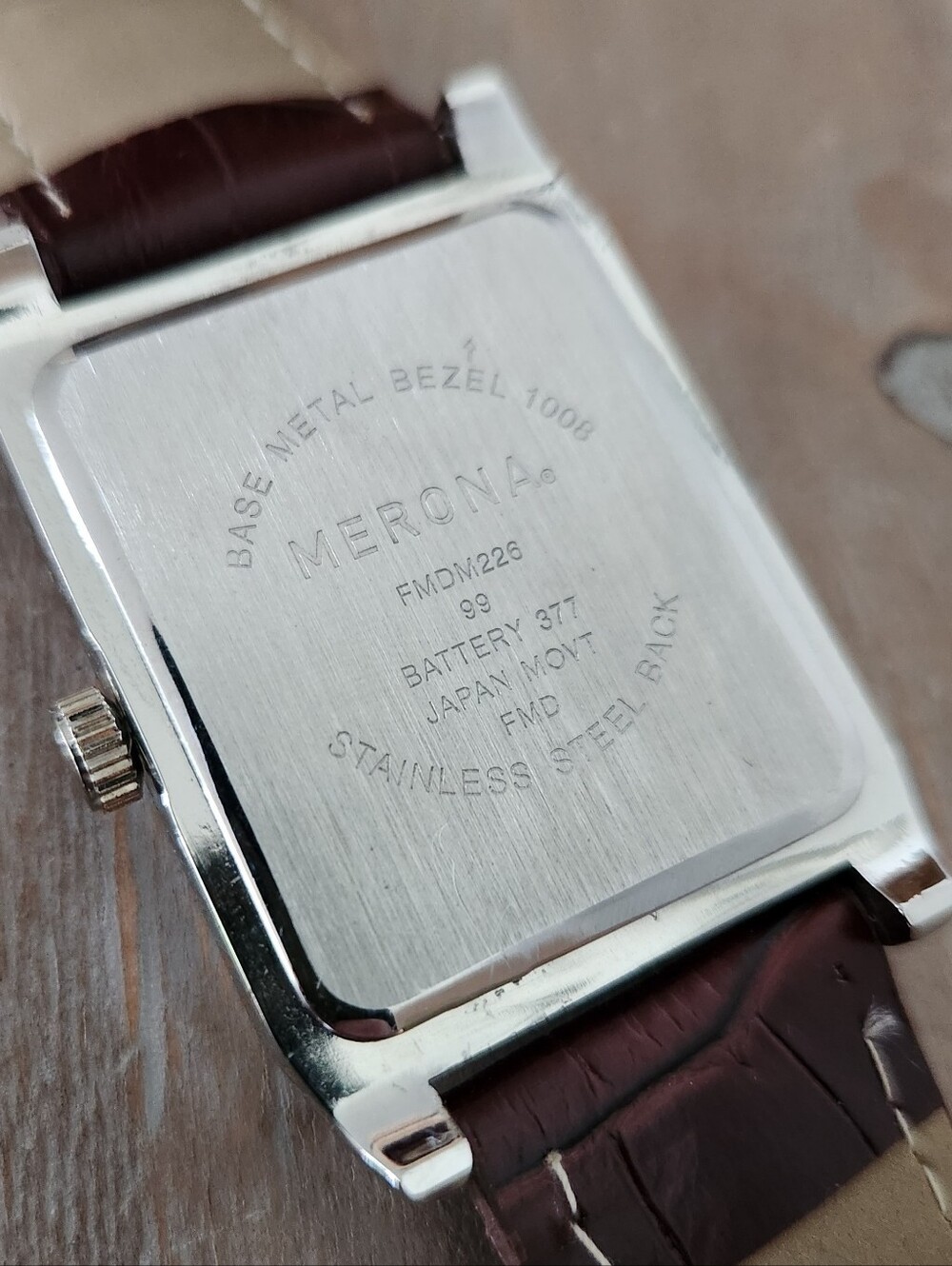 ⌚ Merona Men's Rectangular Dress Watch | Brown Croc-Embossed Strap | New Battery - Picture 7 of 9
